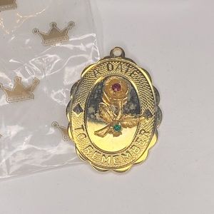 Vintage House of Bovani happy anniversary gold tone charm